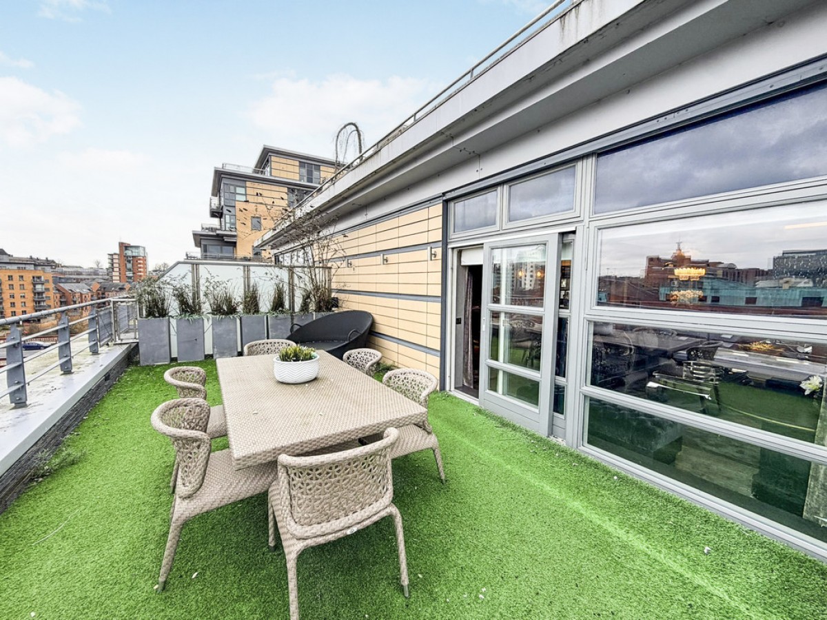 Regents Quay, Brewery Wharf