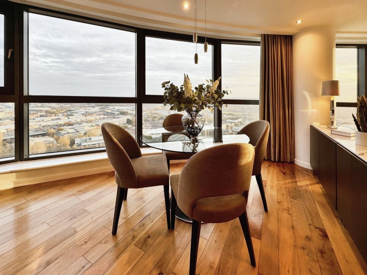 Penthouse Apartment, Bridgewater Place