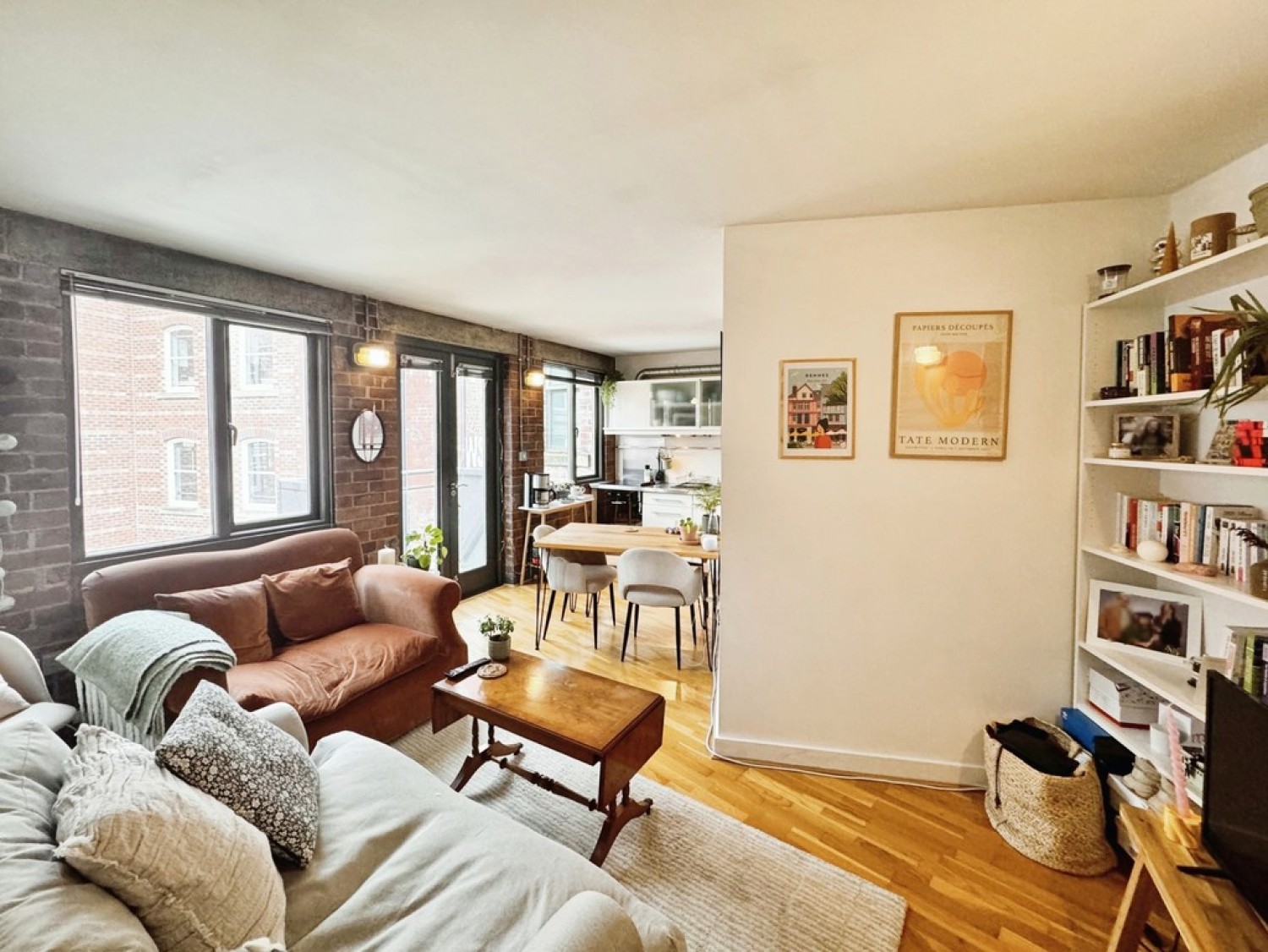 1 bedroom Flat for Letting Dewhirst Buildings