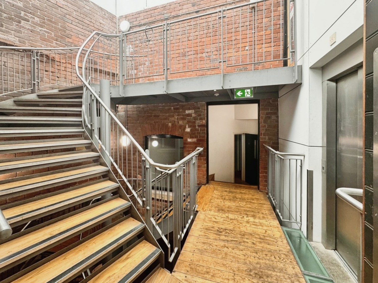 1 bedroom Flat for Letting Dewhirst Buildings