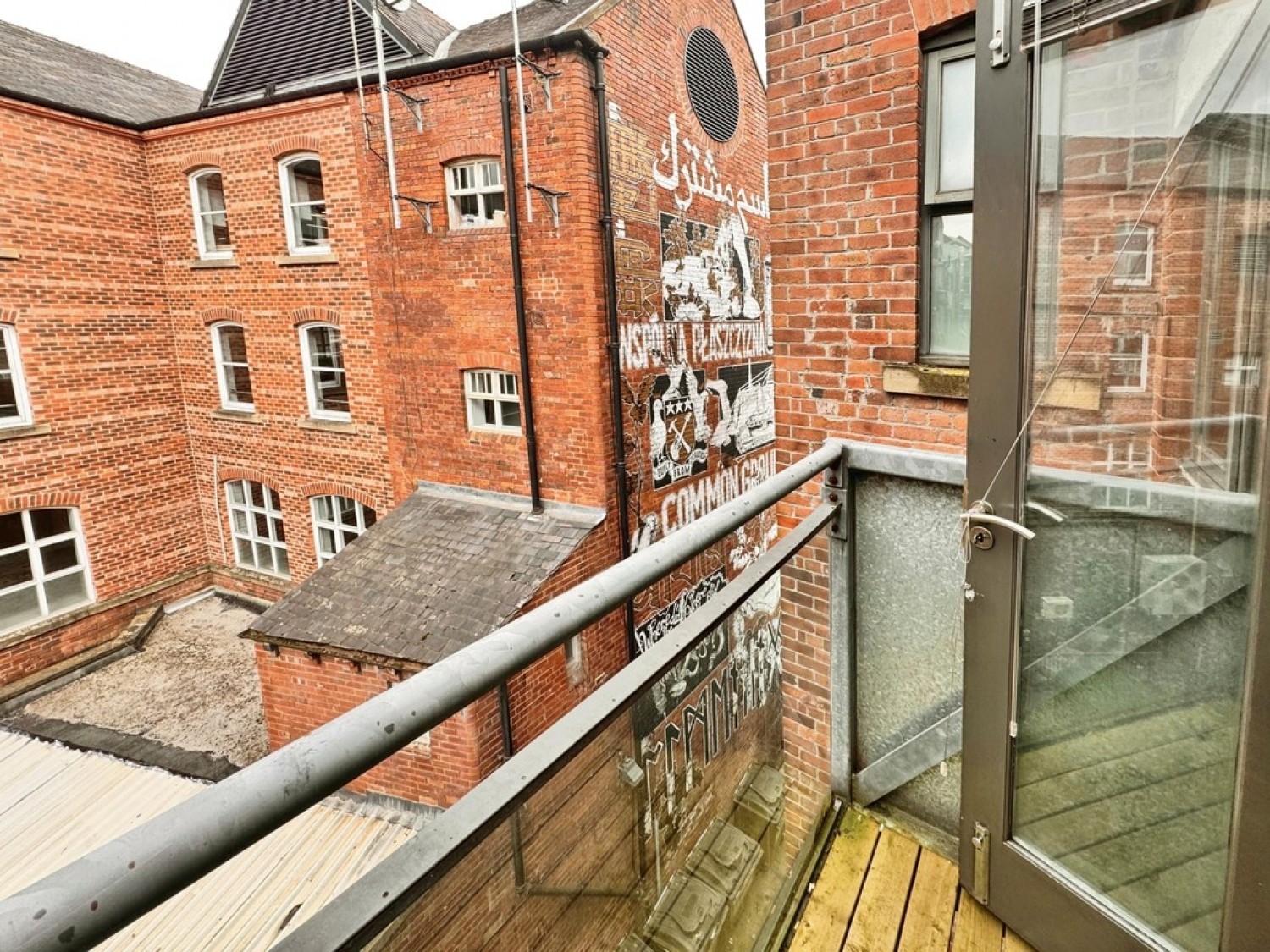 1 bedroom Flat for Letting Dewhirst Buildings