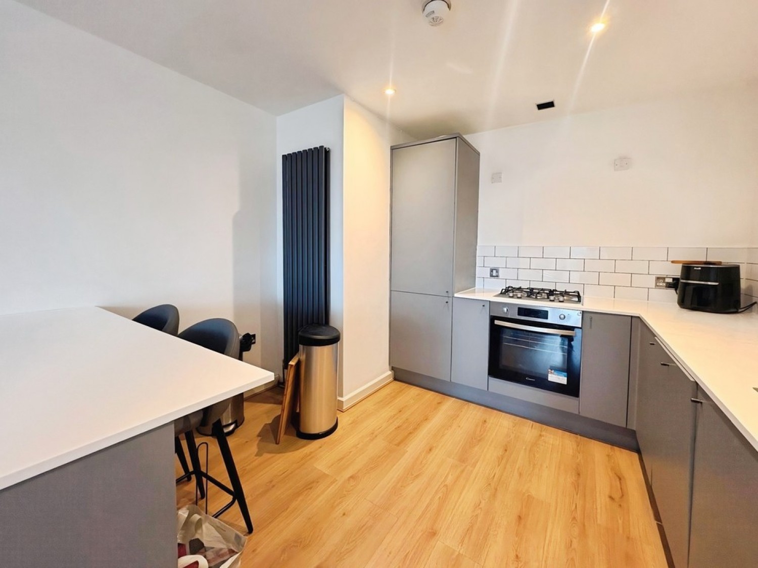 2 bedroom Flat for Letting St James Quay