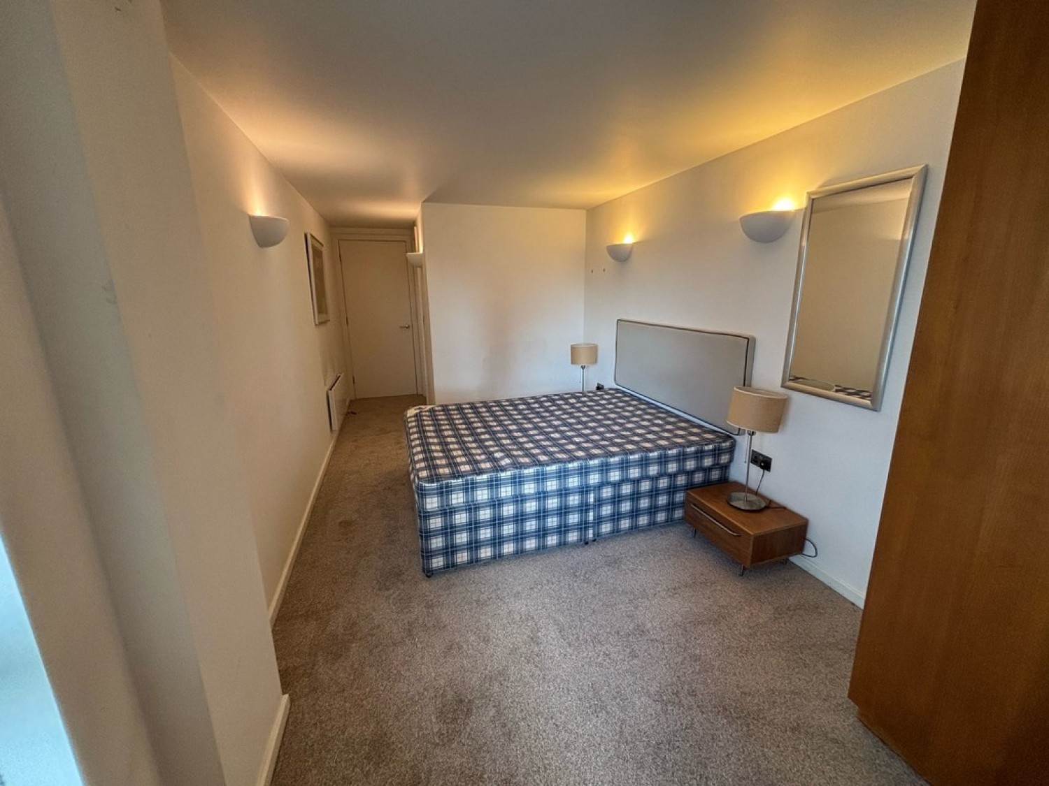 Whitehall Waterfront, 2 Riverside Way