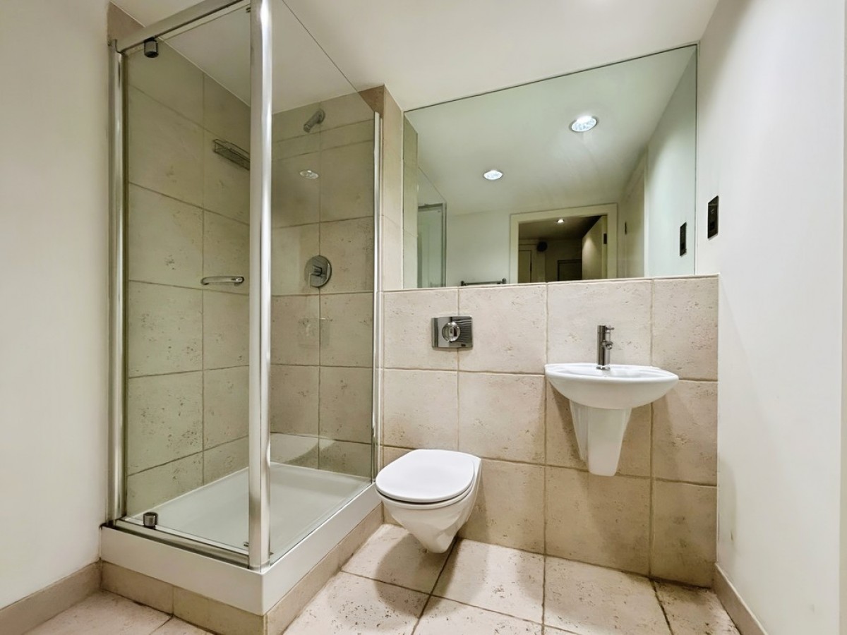 Whitehall Waterfront, 2 Riverside Way