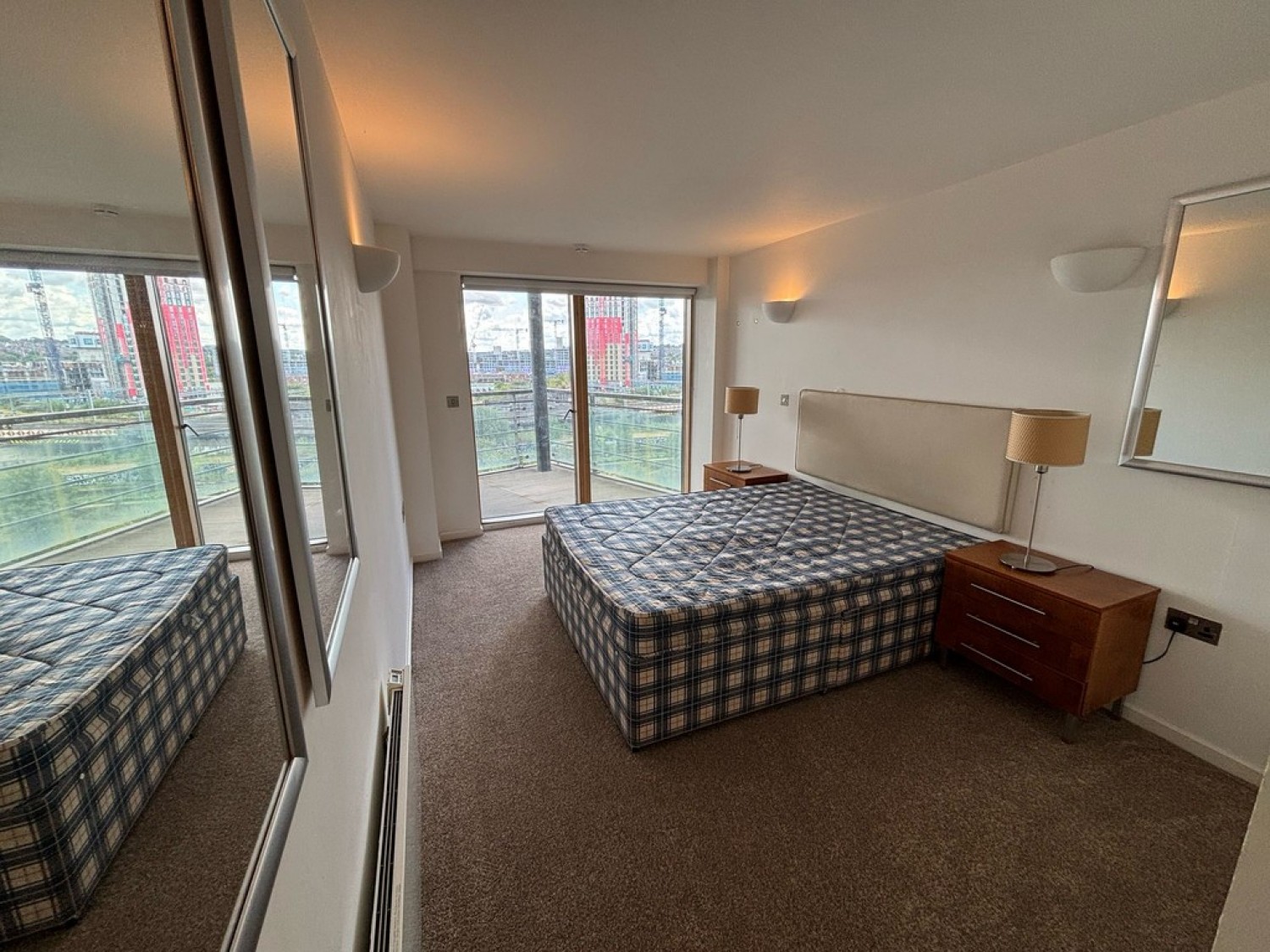 Whitehall Waterfront, 2 Riverside Way