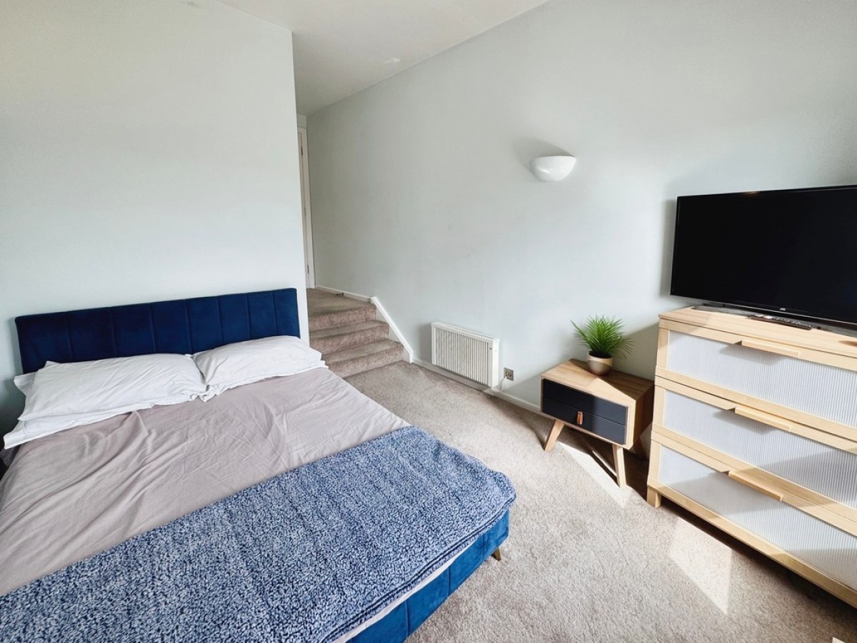 Whitehall Waterfront, 2 Riverside Way