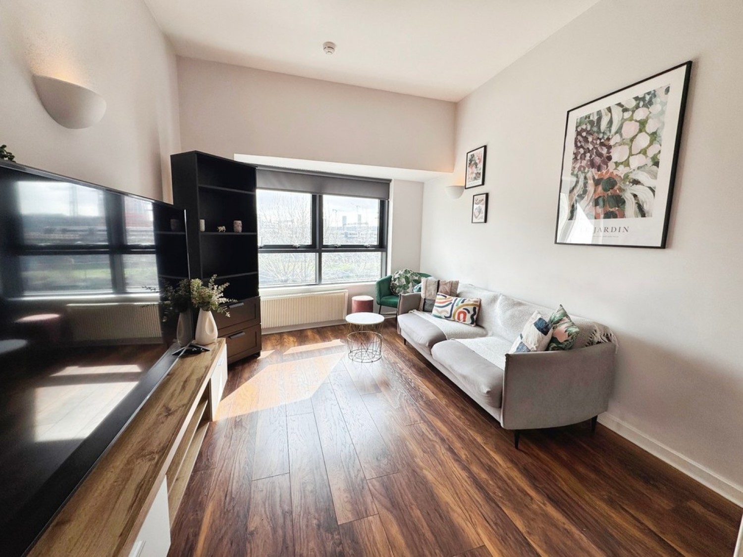 Whitehall Waterfront, 2 Riverside Way