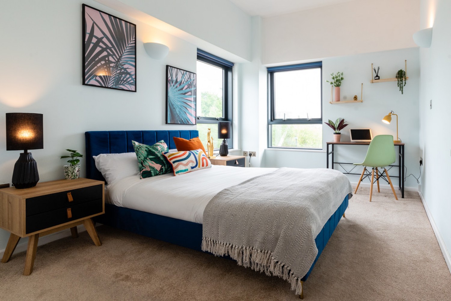 Whitehall Waterfront, 2 Riverside Way
