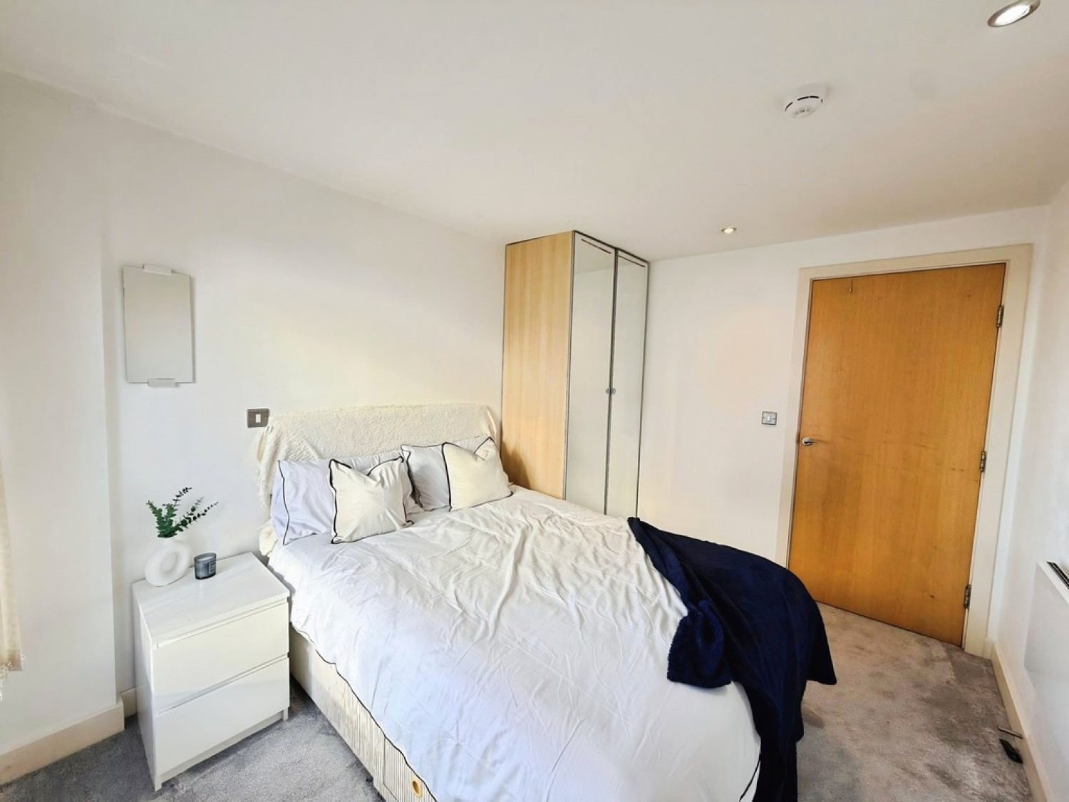 2 bedroom Flat for Sale Mackenzie House, Chadwick Street