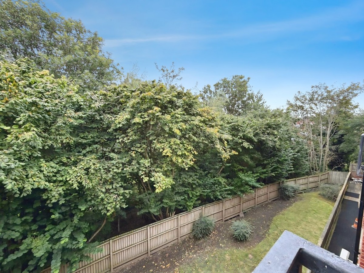 Abbots Mews, Burley Park