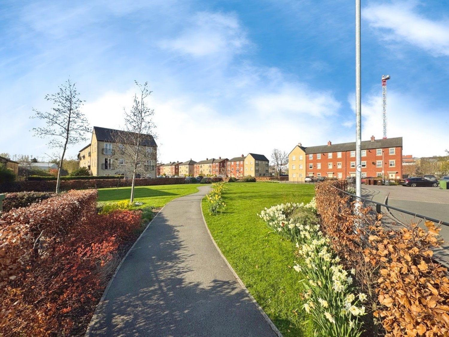Holts Crest Way, Leeds