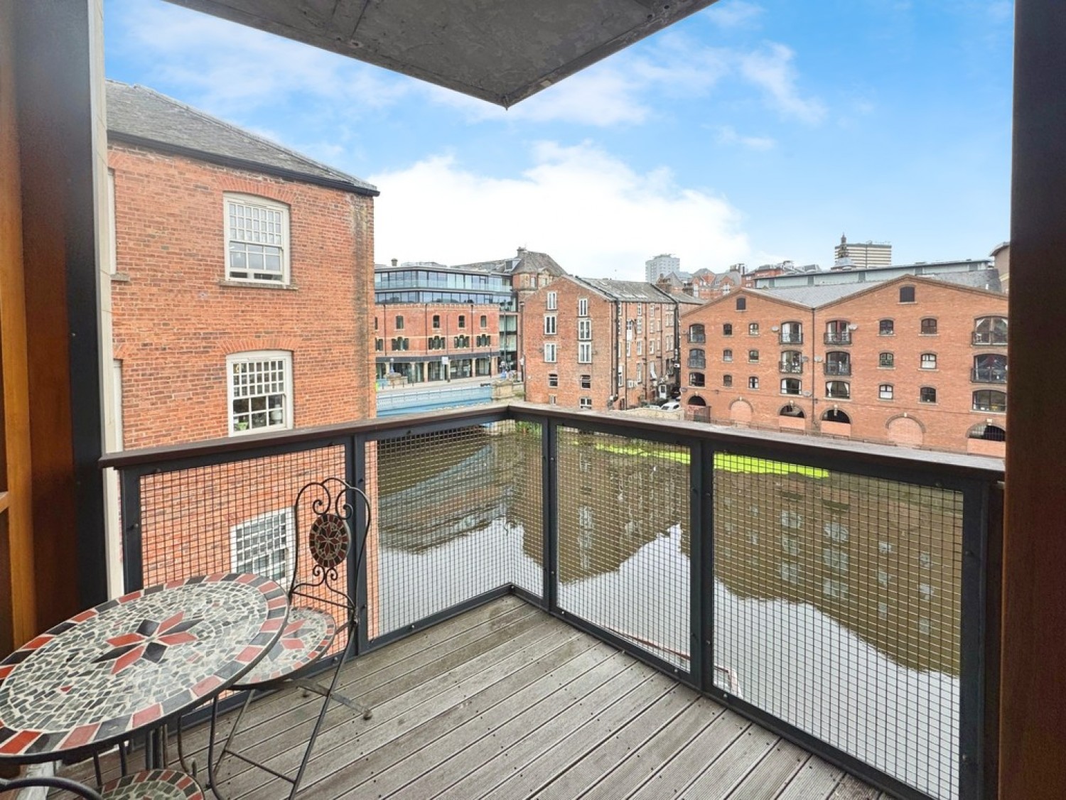 No.1 Dock Street