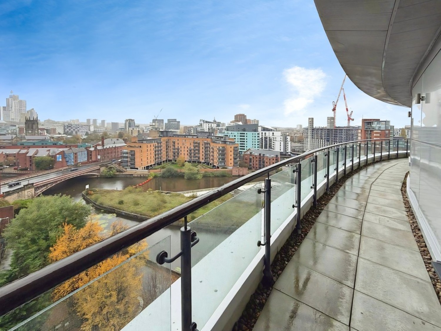 Penthouse at Magellan House, Armouries Way