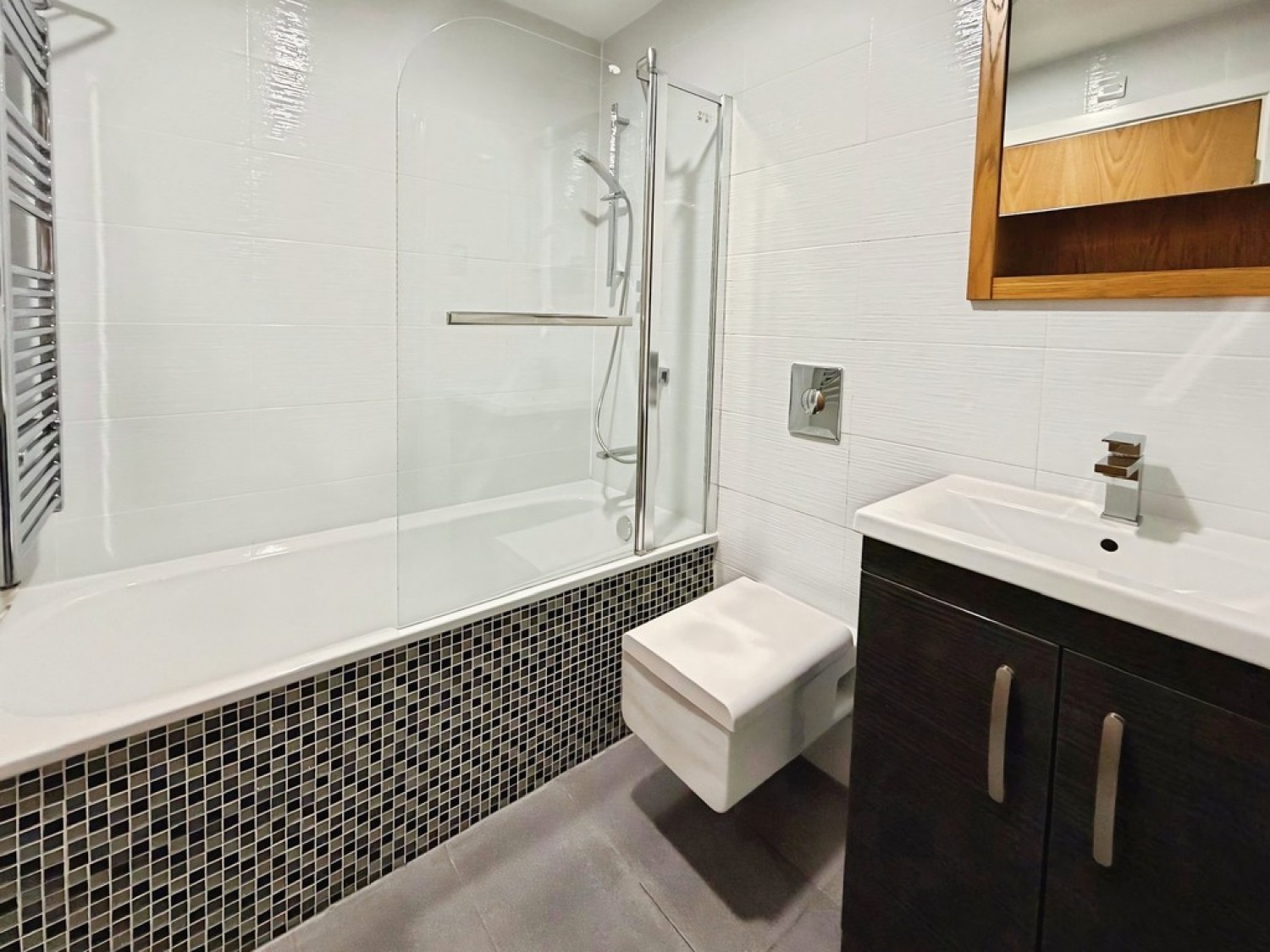 Penthouse at Magellan House, Armouries Way