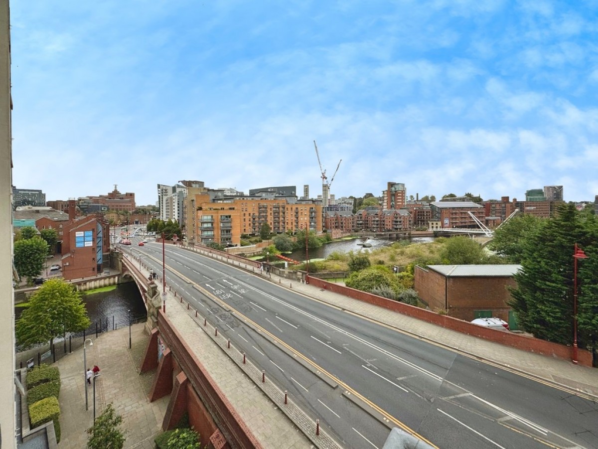 Balmoral Place, Brewery Wharf