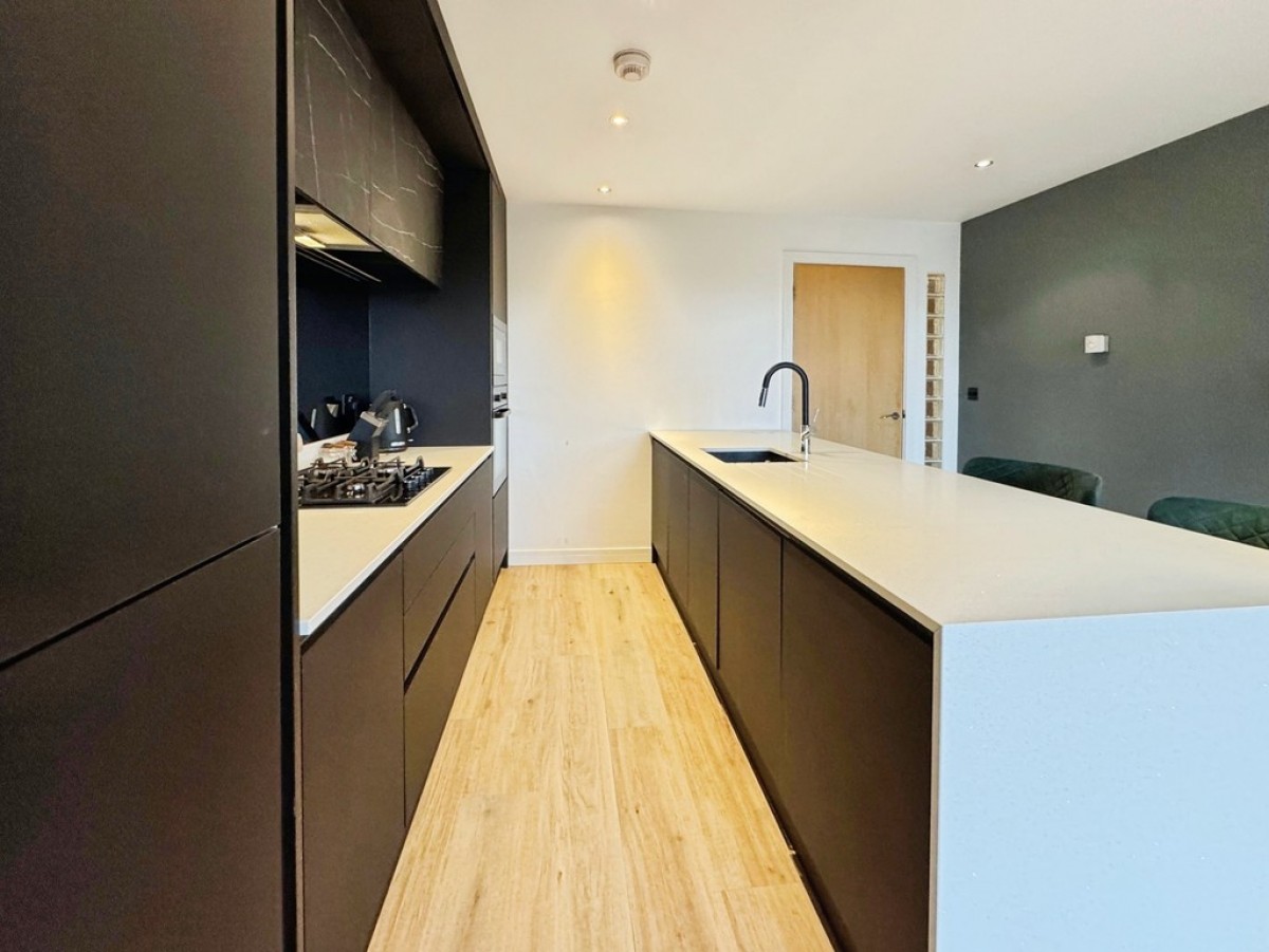 Balmoral Place, Brewery Wharf