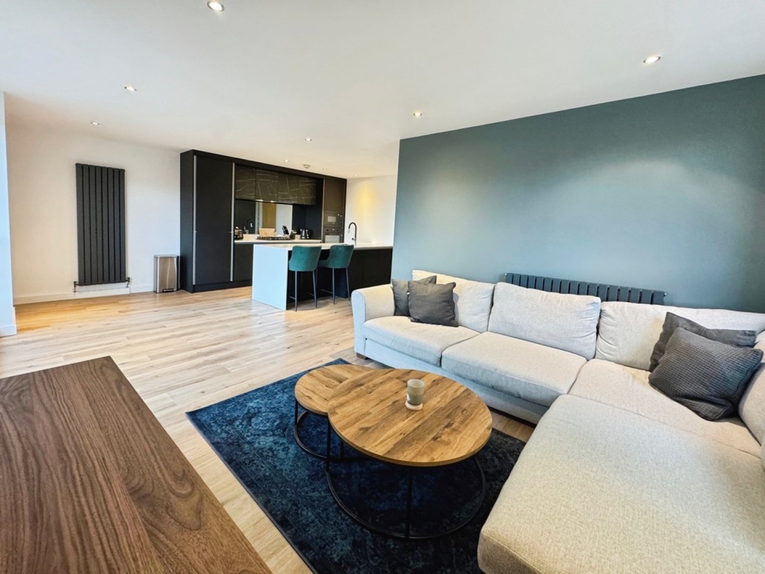 2 bedroom Flat for Sale Balmoral Place, Brewery Wharf