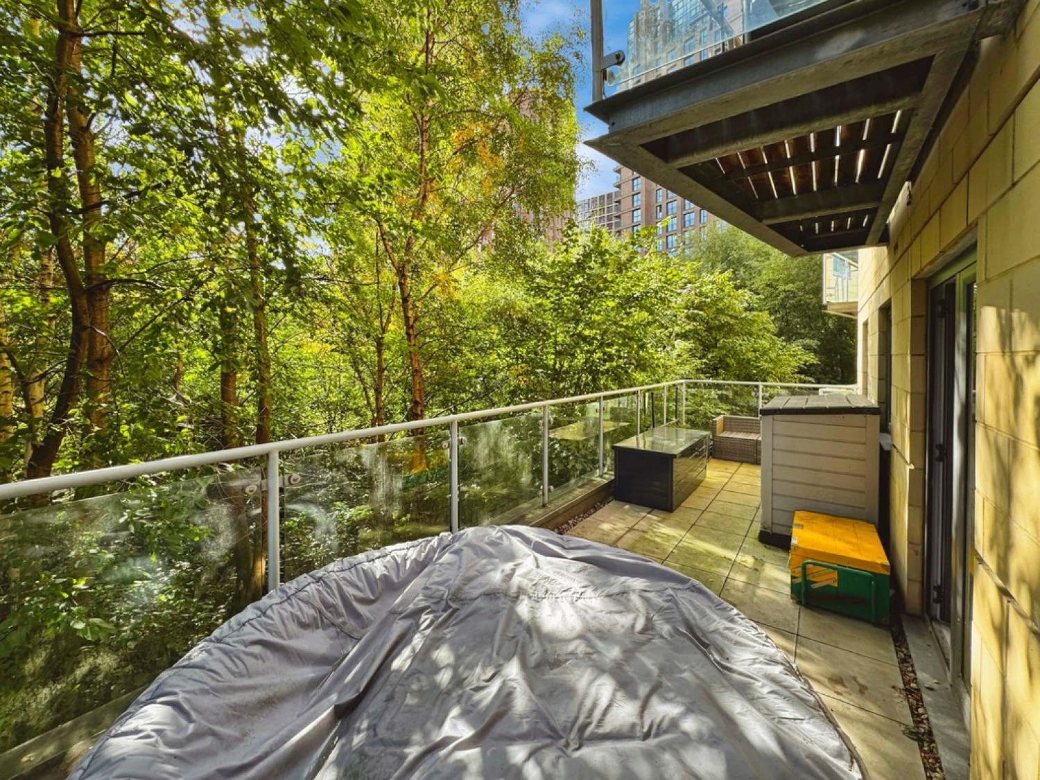 2 bedroom Flat for Sale Faroe, City Island