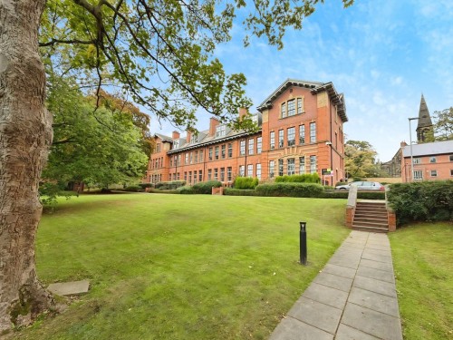 The Old School House, 5 Victoria Gardens