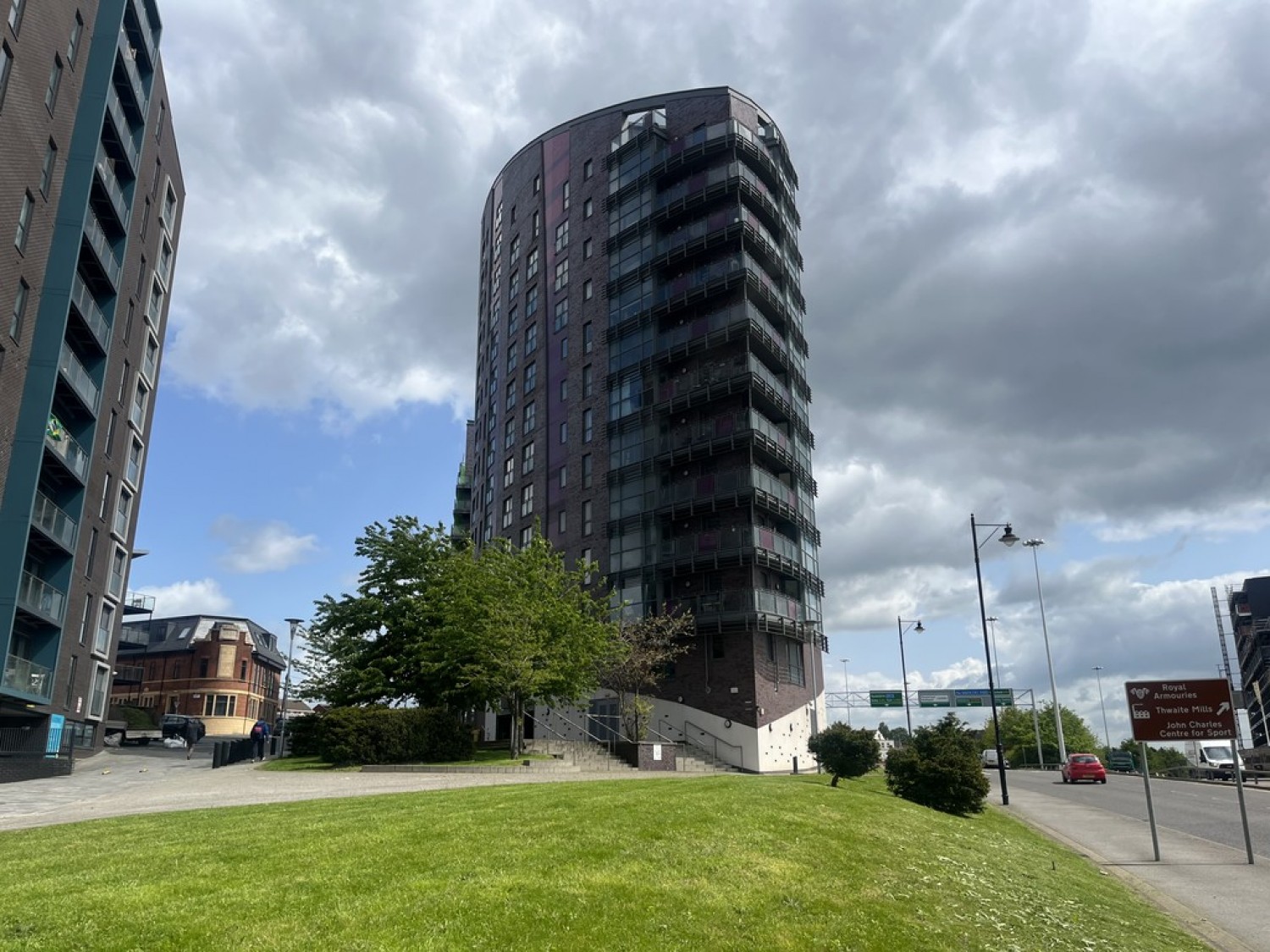 Echo Central One, Cross Green Lane