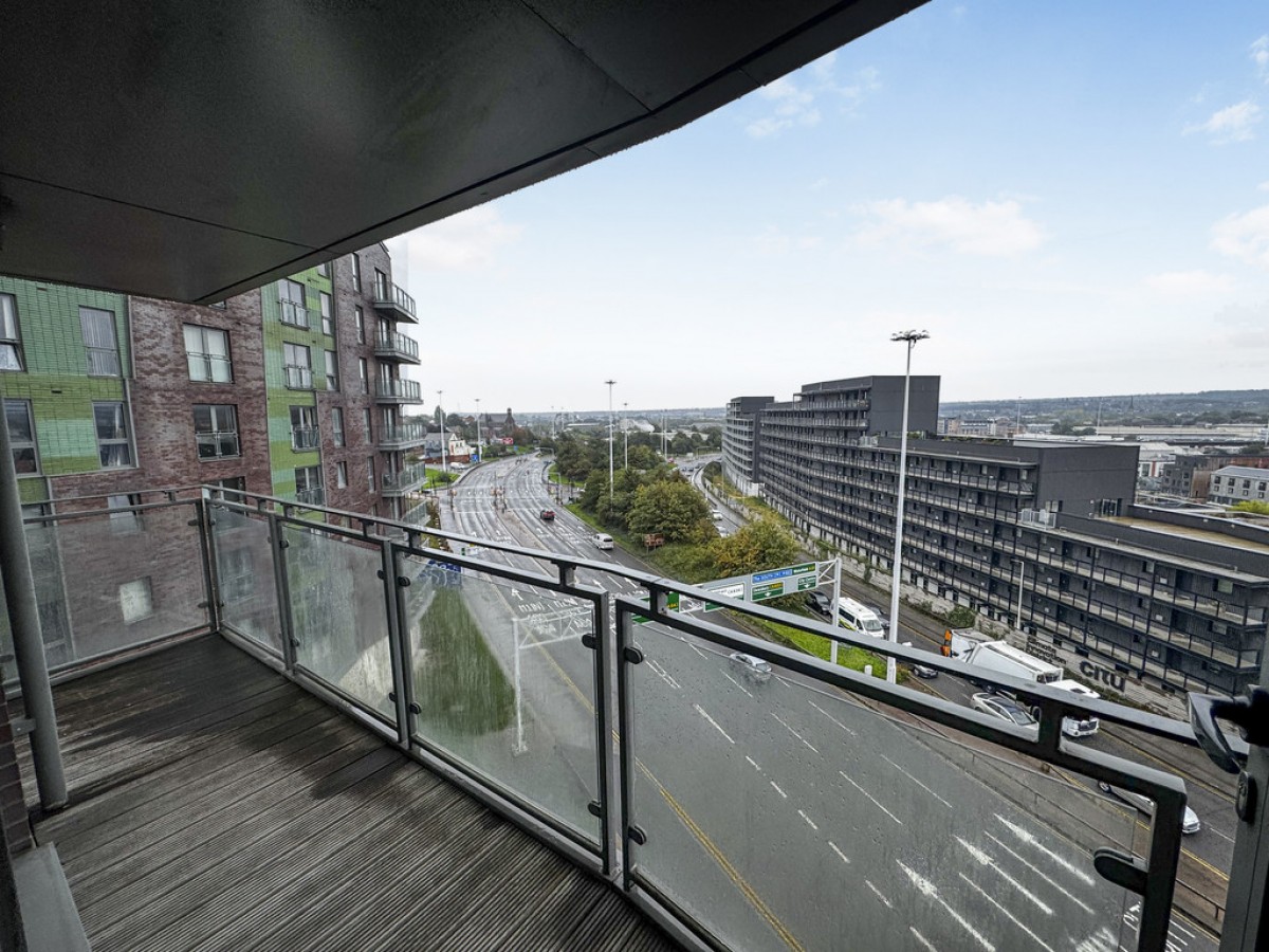 Echo Central One, Cross Green Lane