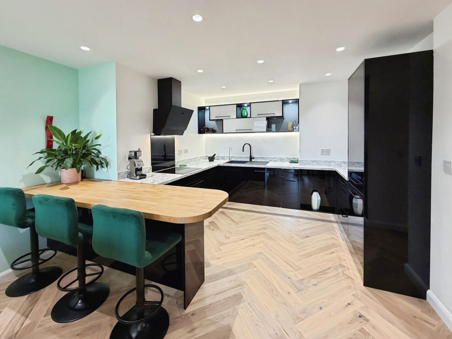 Santorini, City Island