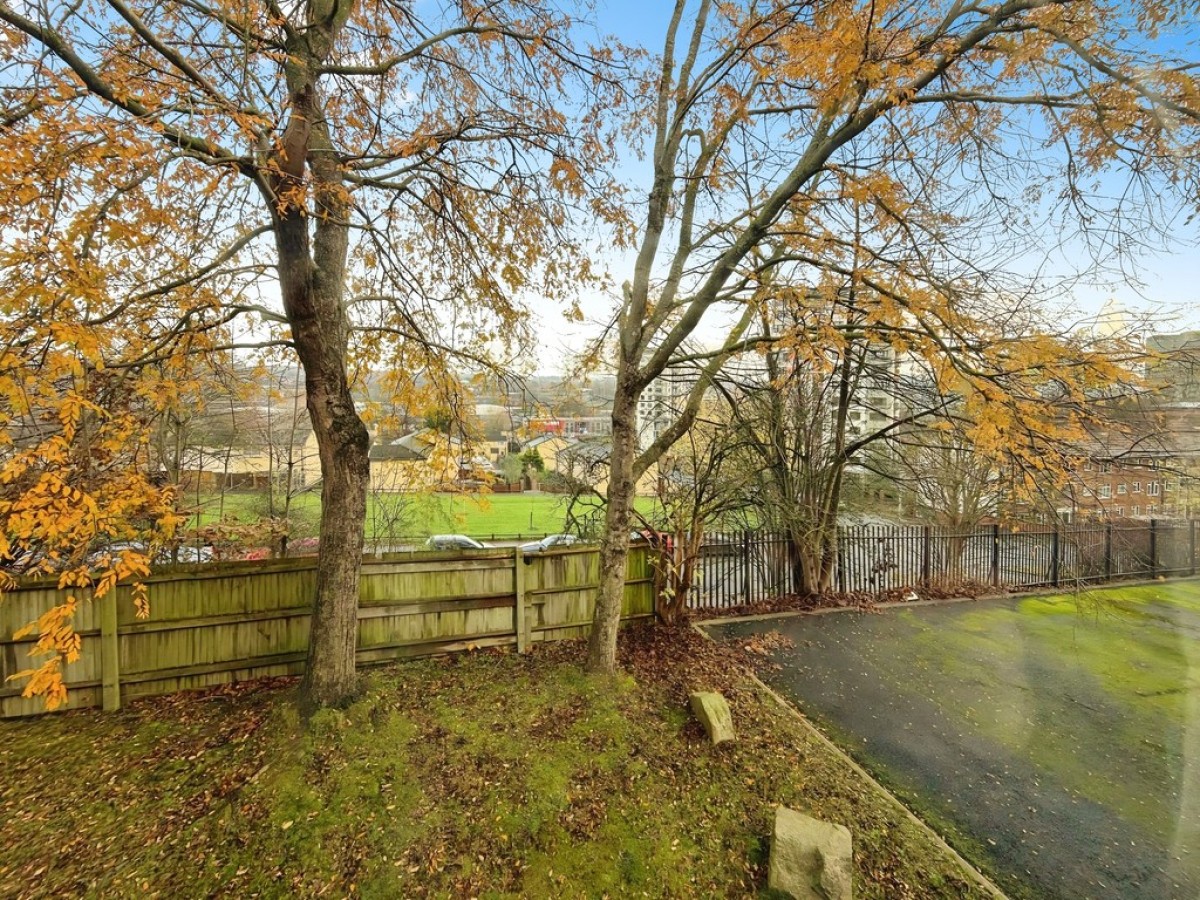 46 Well Close Rise, LS7