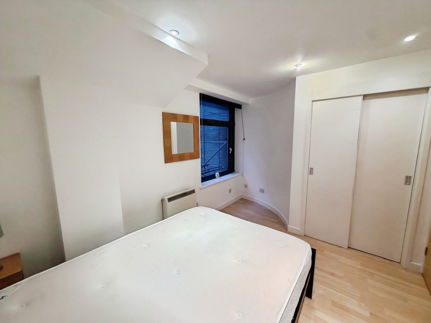 2 bedroom Flat for Sale Victoria House, The Headrow