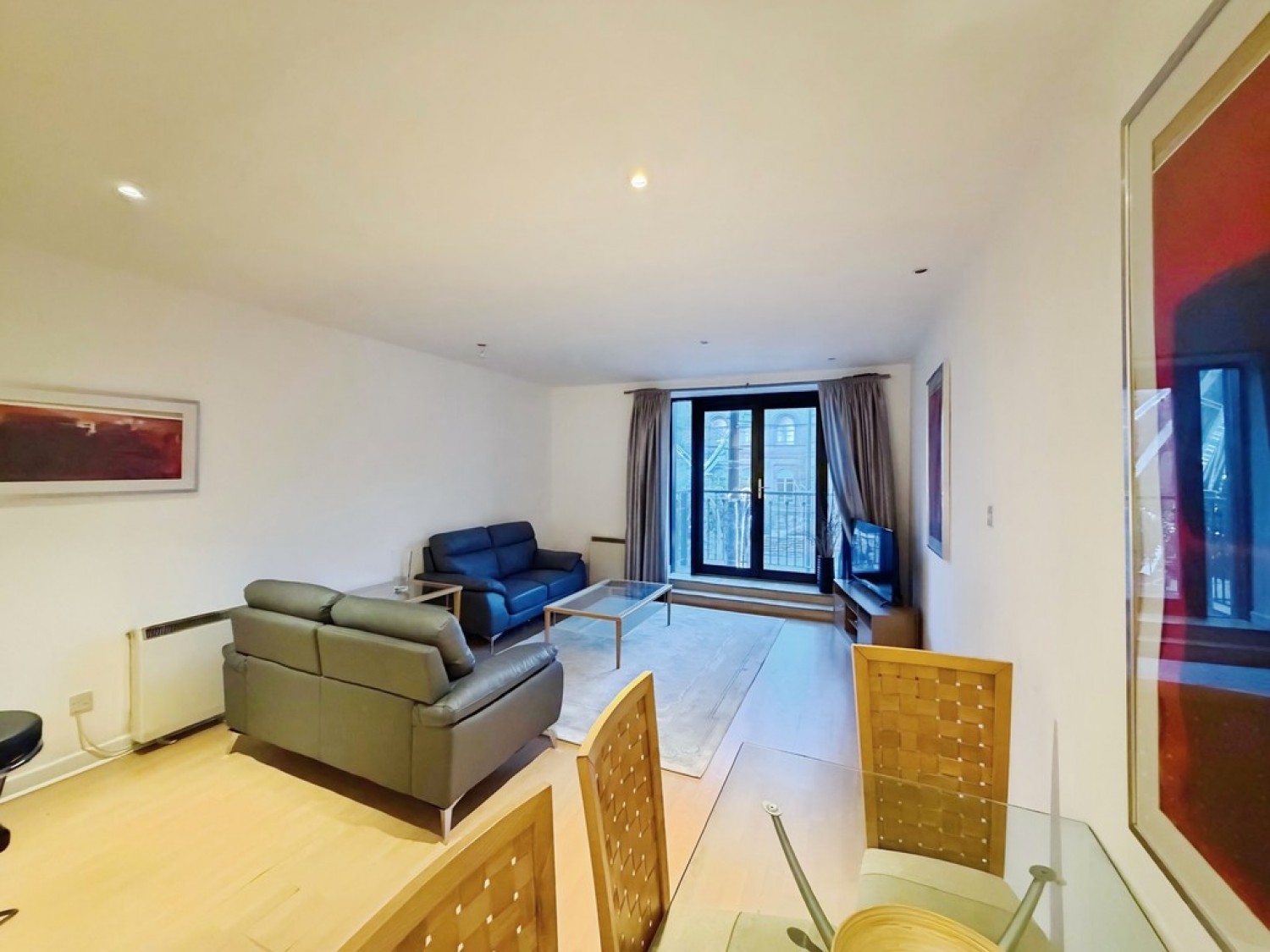 2 bedroom Flat for Sale Victoria House, The Headrow