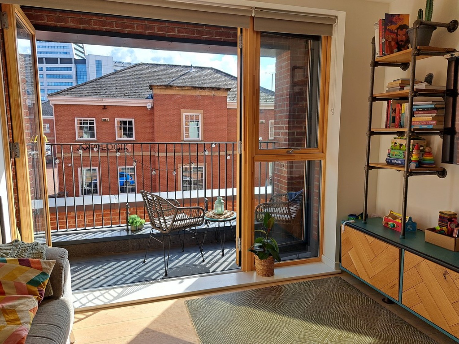 2 bedroom Flat for Sale Ironworks, David Street