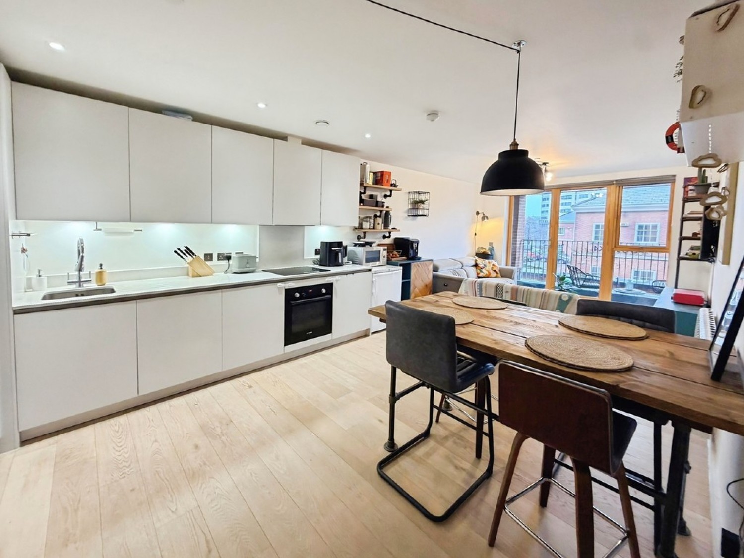 2 bedroom Flat for Sale Ironworks, David Street
