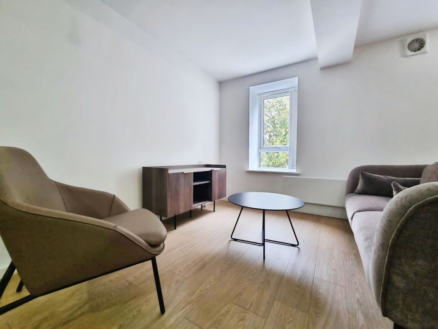 Rufus Court, Foundry Lane