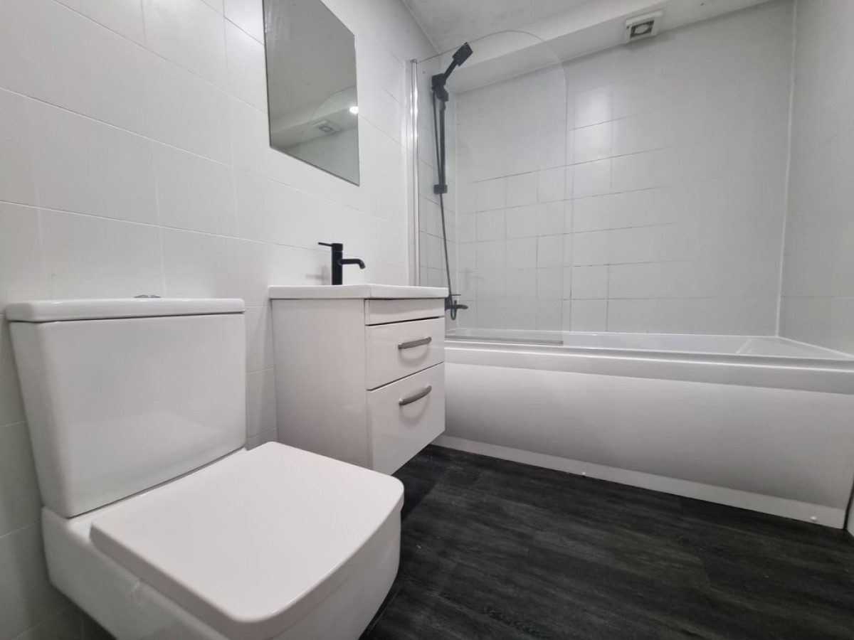 Rufus Court, Foundry Lane