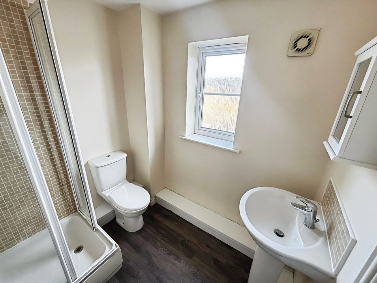 New Village Way, Churwell