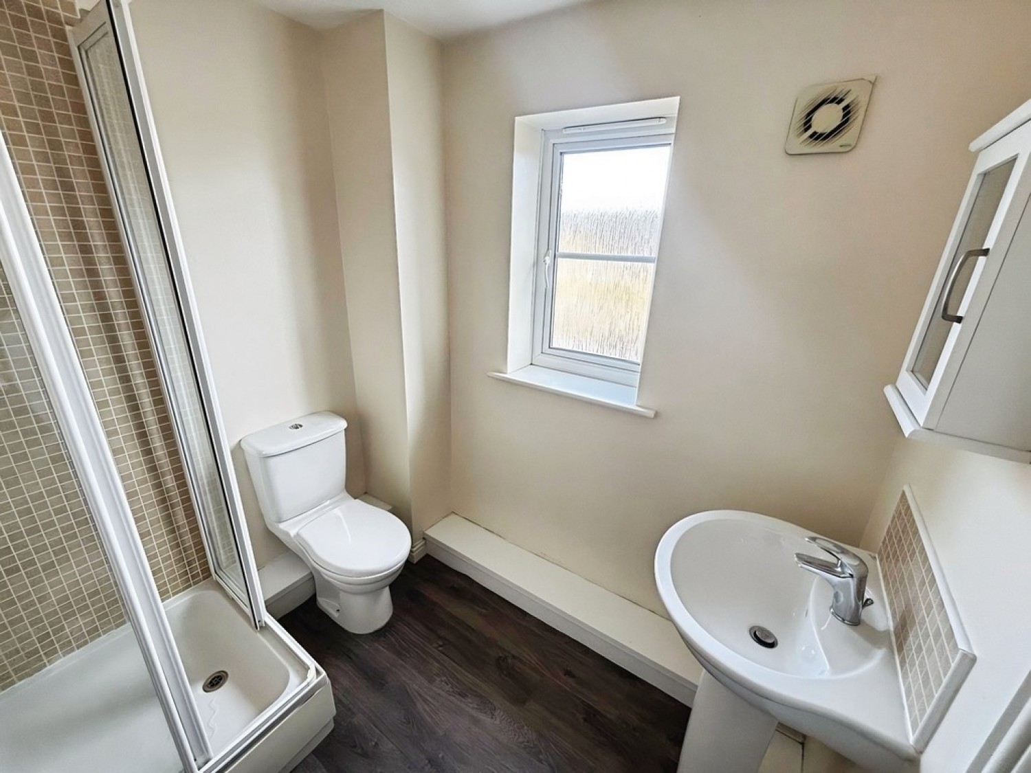 New Village Way, Churwell