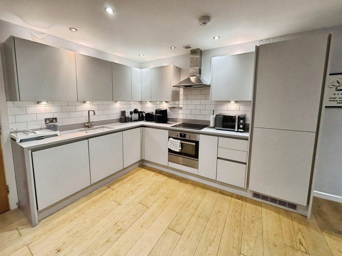 Regents Quay, Brewery Wharf