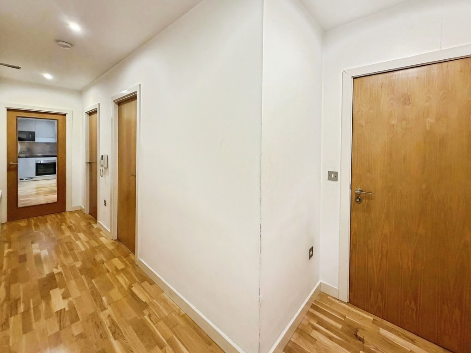 2 bedroom Flat for Sale Roberts Wharf, Neptune Street