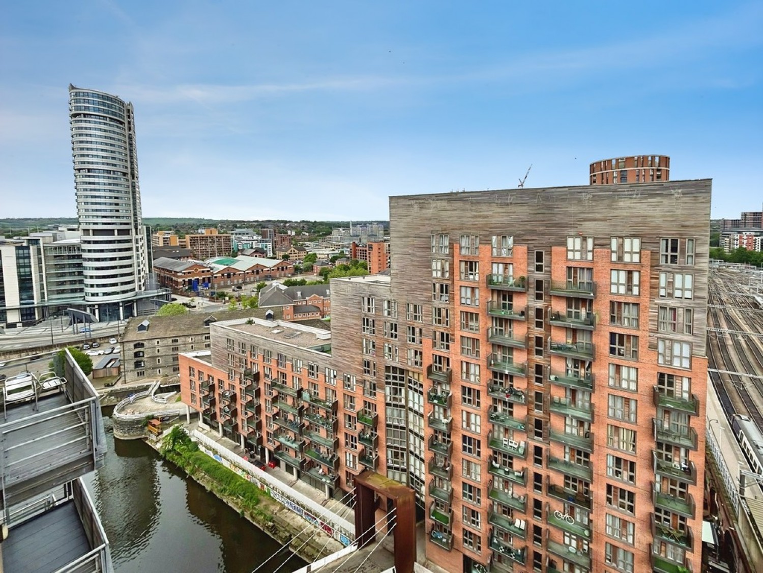 2 bedroom Flat for Sale Blue, 3 Little Neville Street