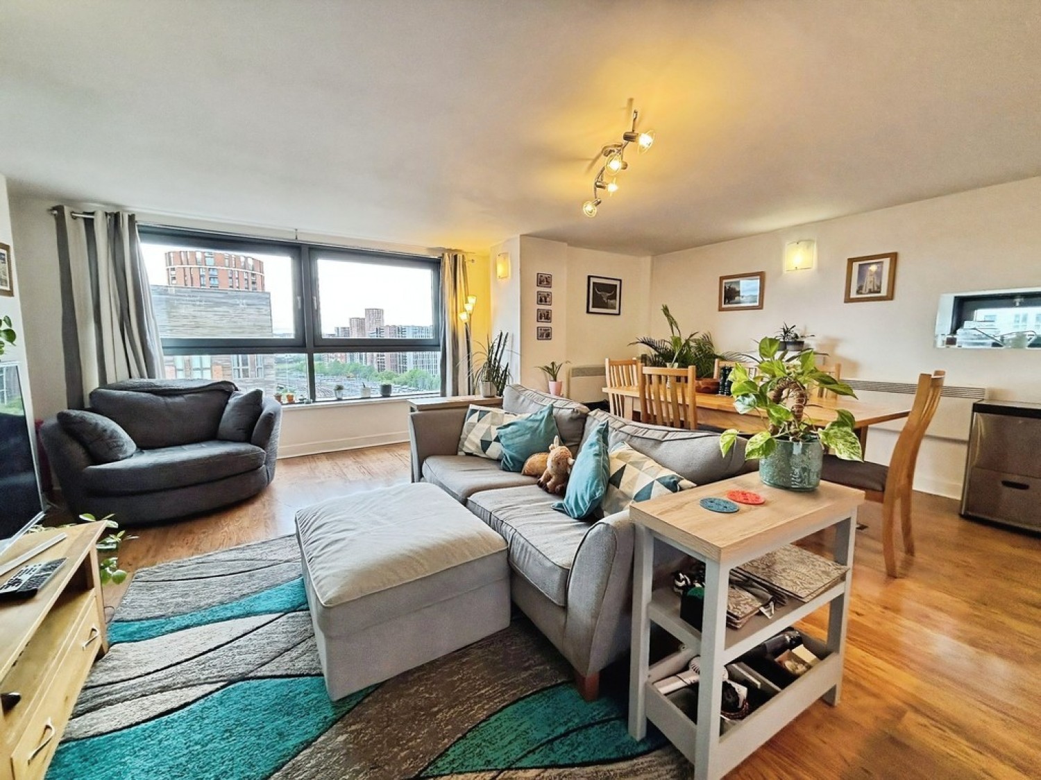 2 bedroom Flat for Sale Blue, 3 Little Neville Street