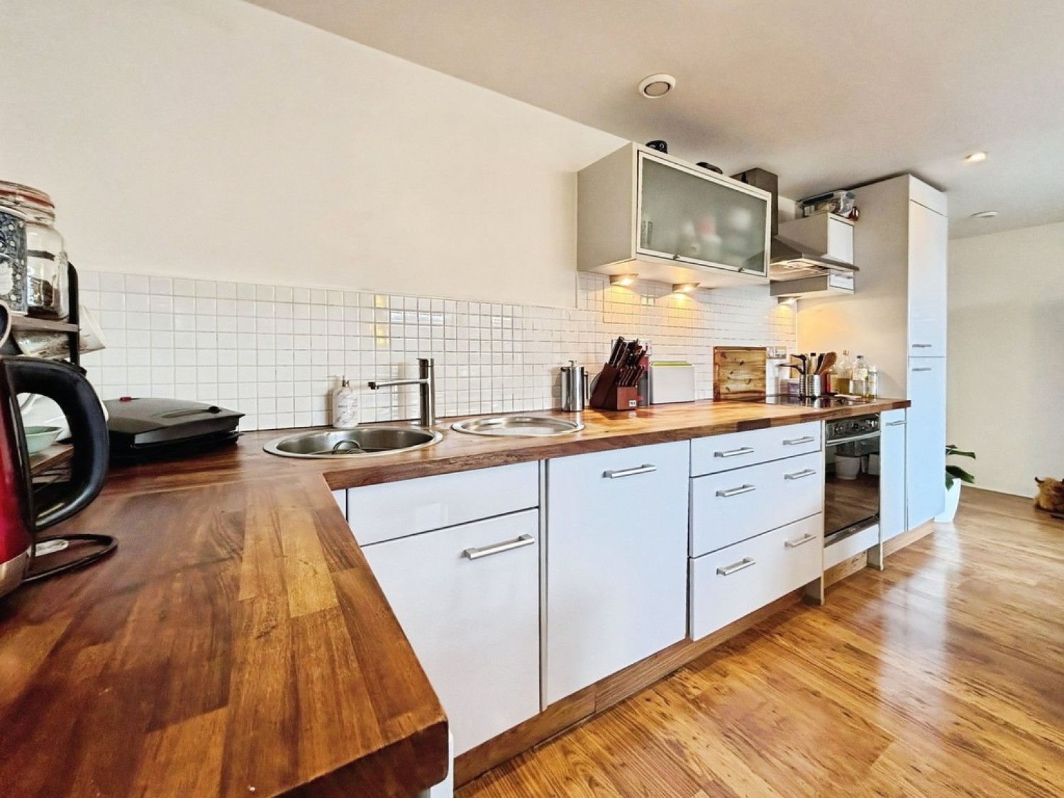 2 bedroom Flat for Sale Blue, 3 Little Neville Street