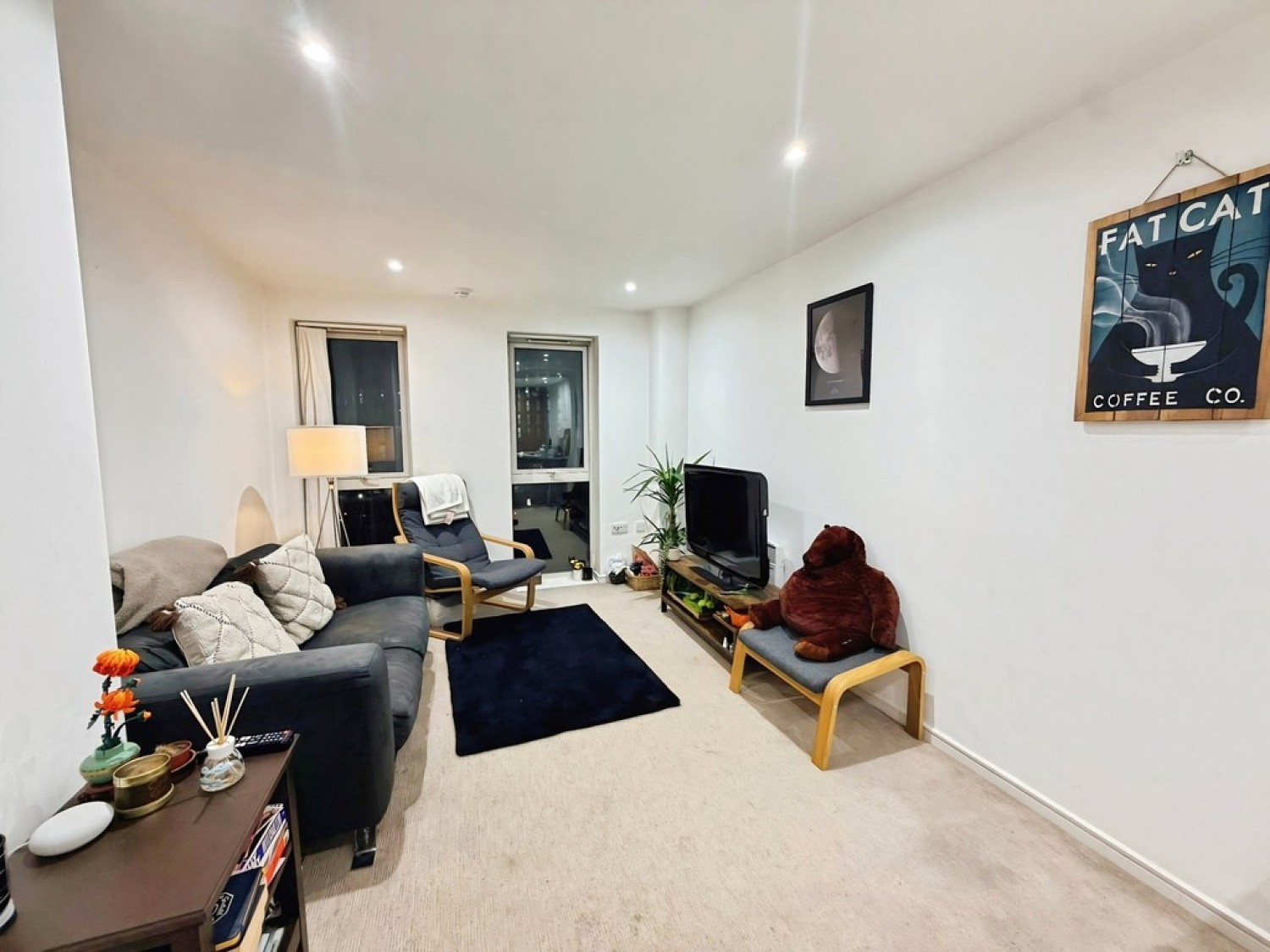1 bedroom Flat in Trinity One, Neptune Street