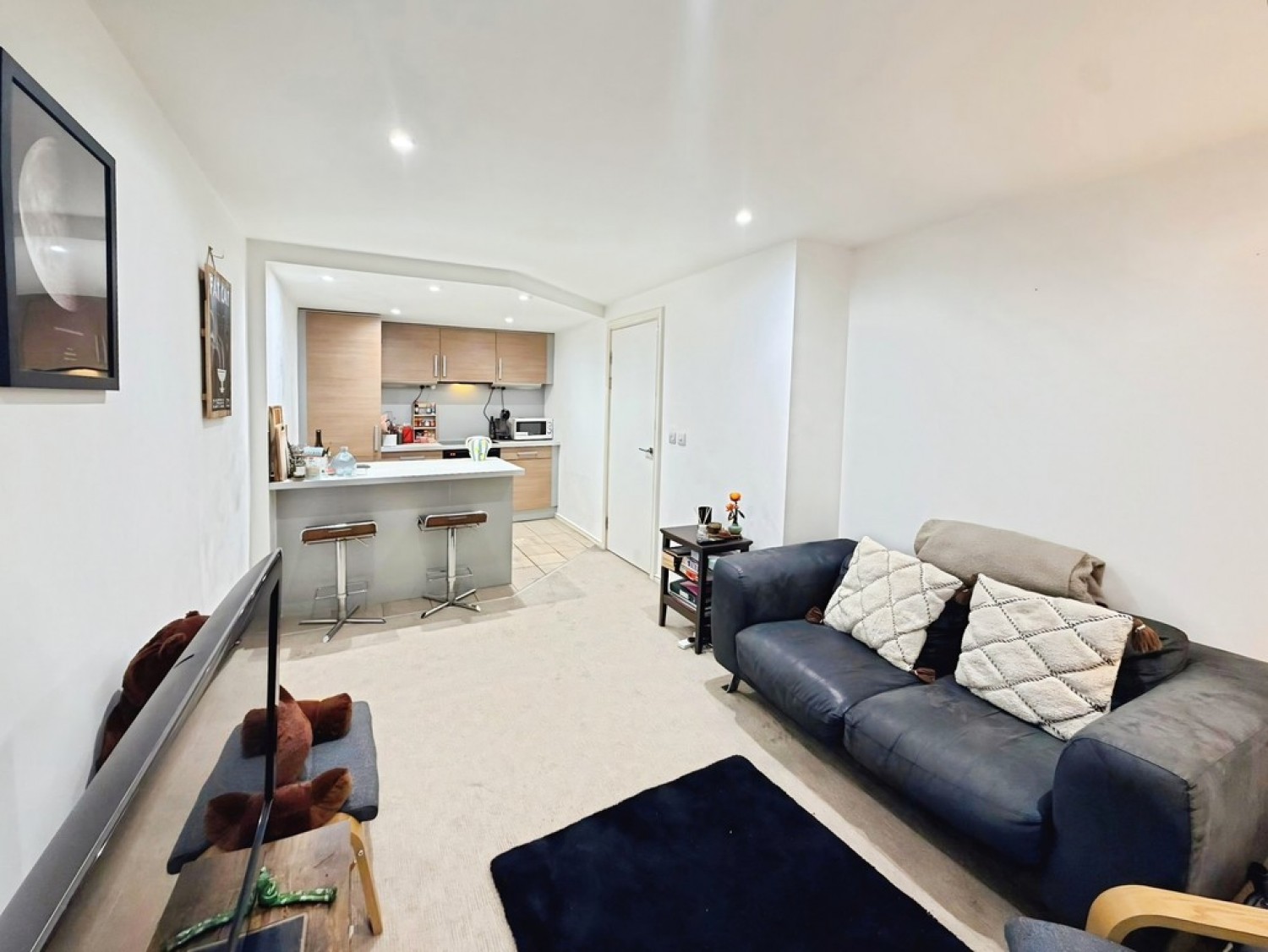 1 bedroom Flat in Trinity One, Neptune Street