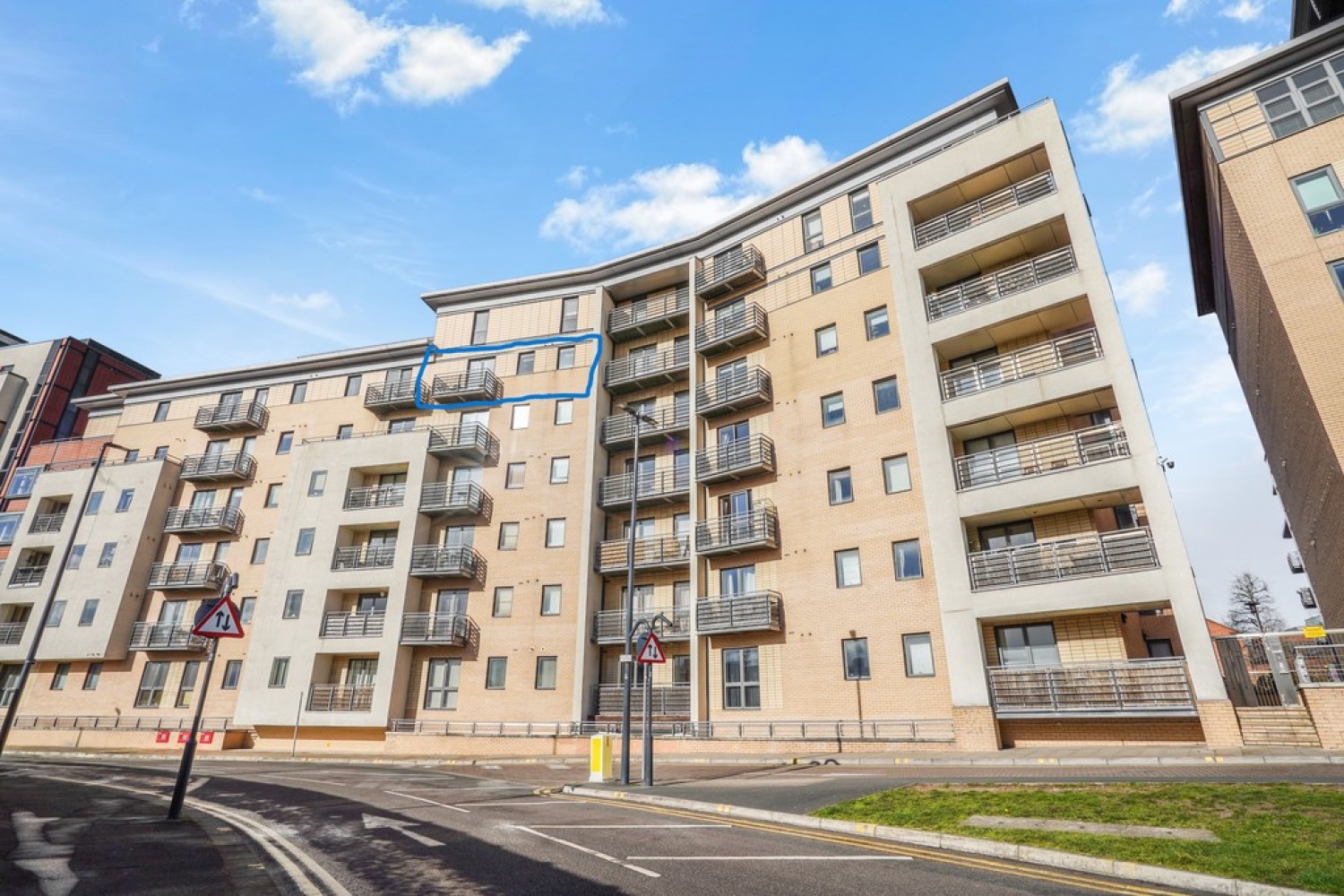 1 bedroom Flat for Sale Cromwell Court, Bowman Lane