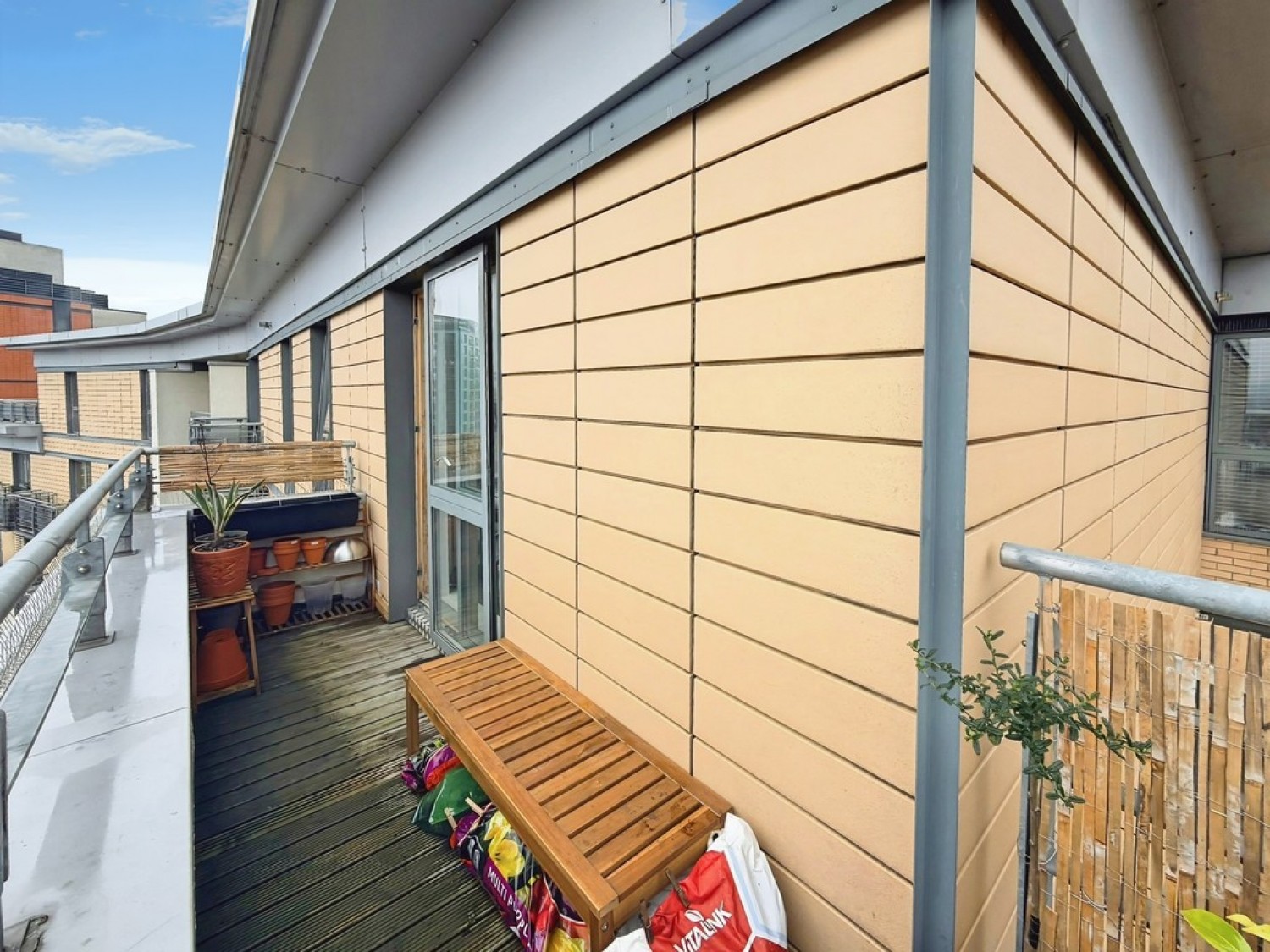 1 bedroom Flat for Sale Cromwell Court, Bowman Lane