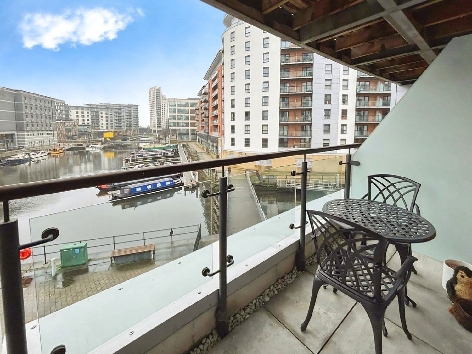 2 bedroom Flat for Sale Magellan House, Armouries Way