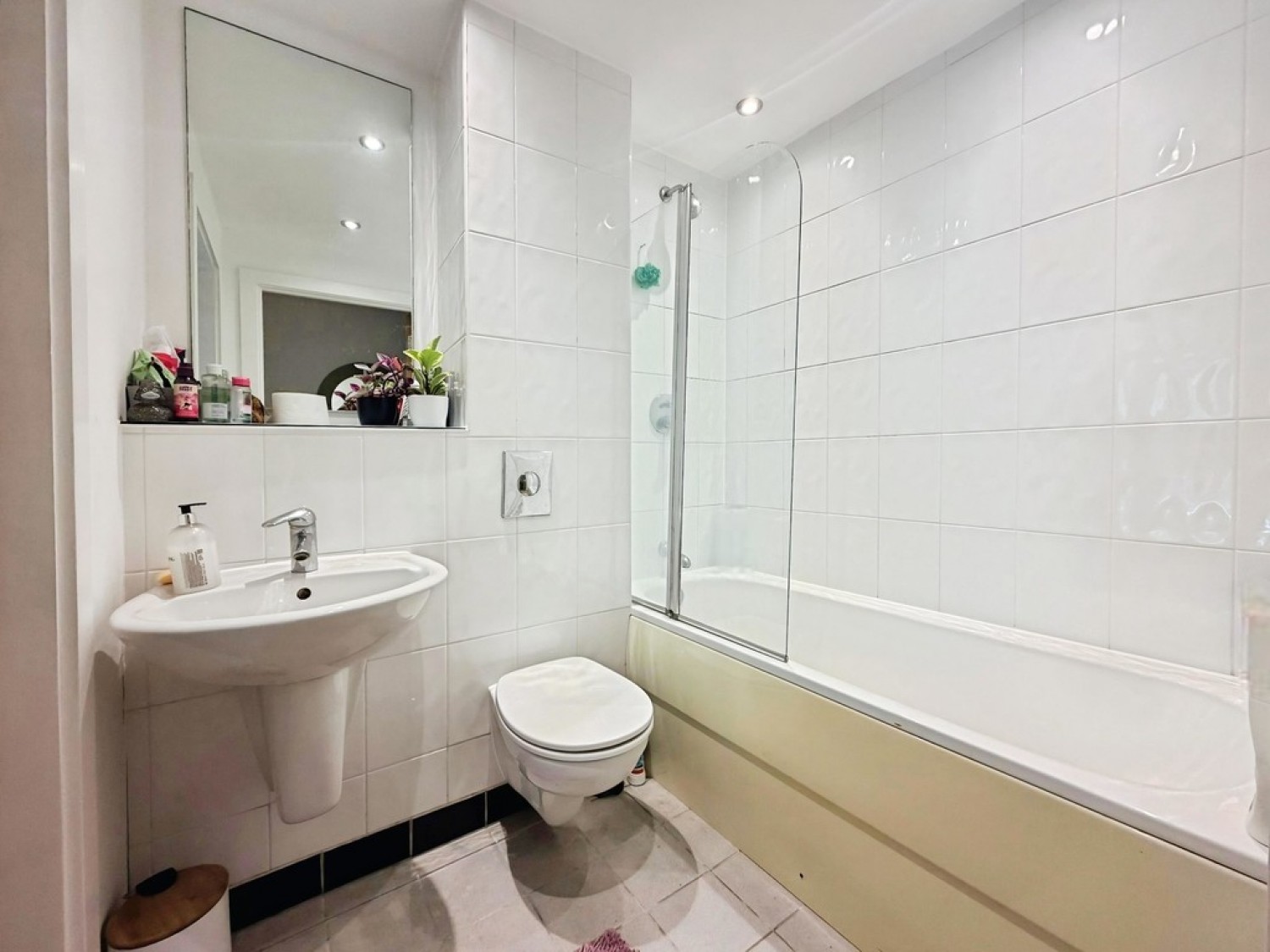 1 bedroom Flat for Sale Bonaire, City Island