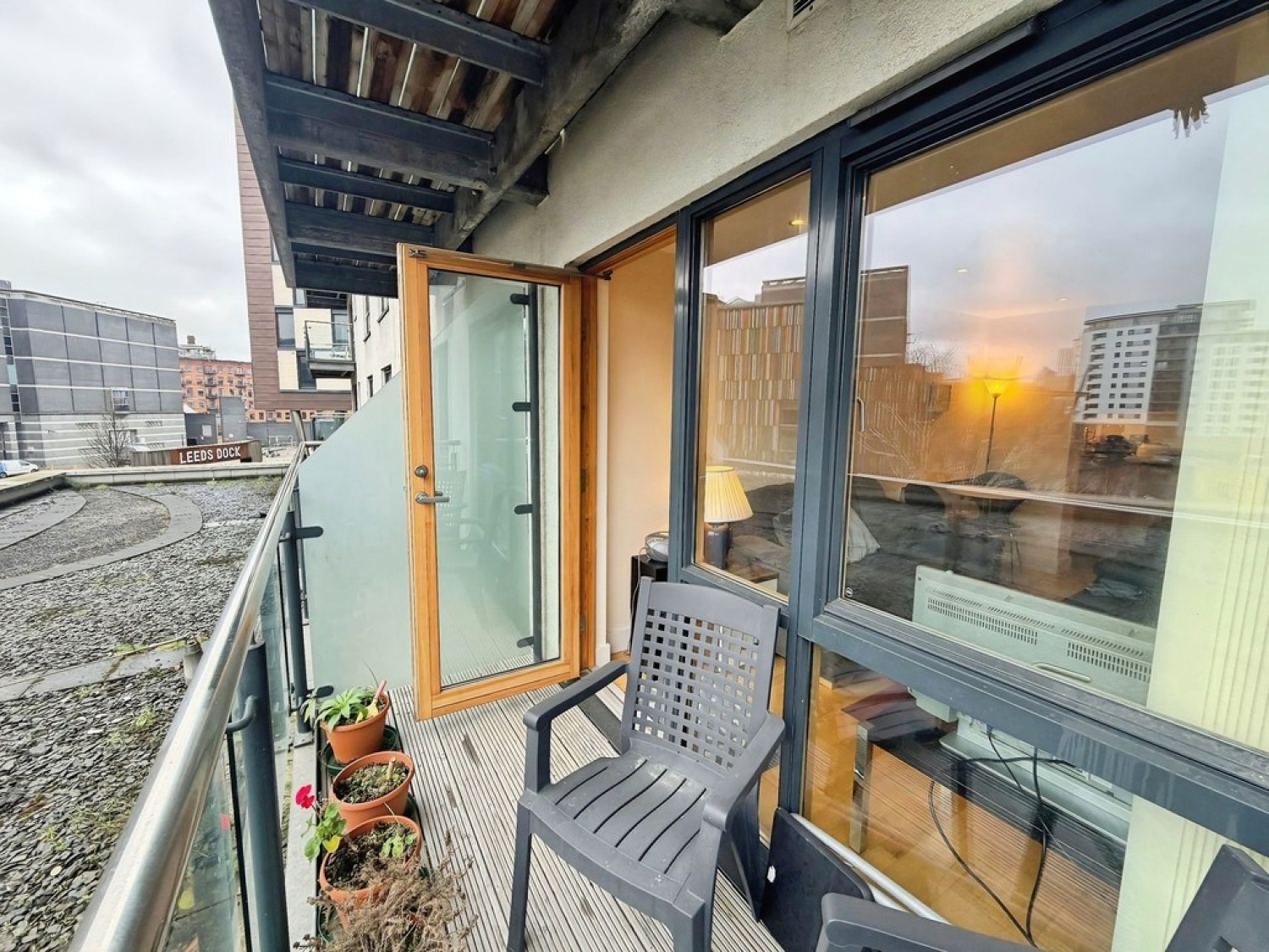 2 bedroom Flat for Sale McClure House, The Boulevard