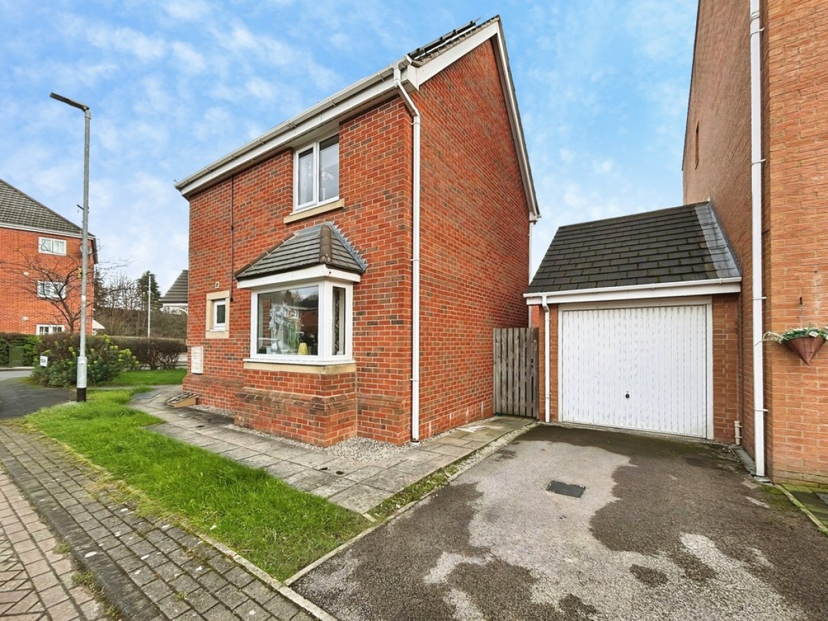 Topliss Way, Middleton