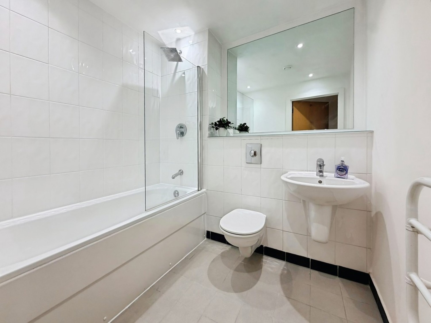 1 bedroom Flat for Sale Faroe, City Island