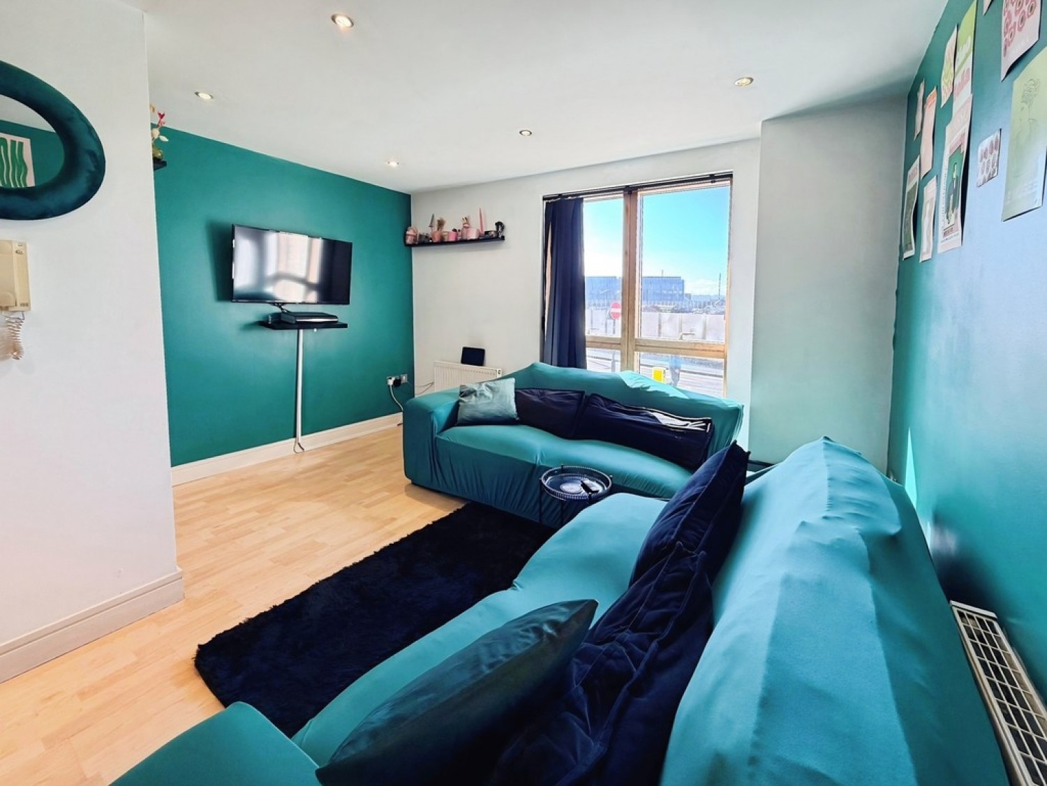 1 bedroom Flat for Sale Cromwell Court, Brewery Wharf